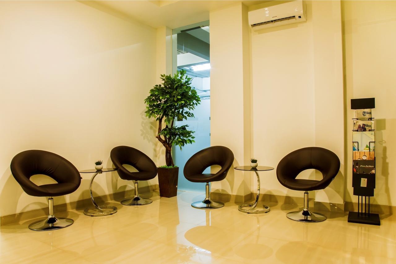 Best Inn Hotel Balikpapan Exterior photo