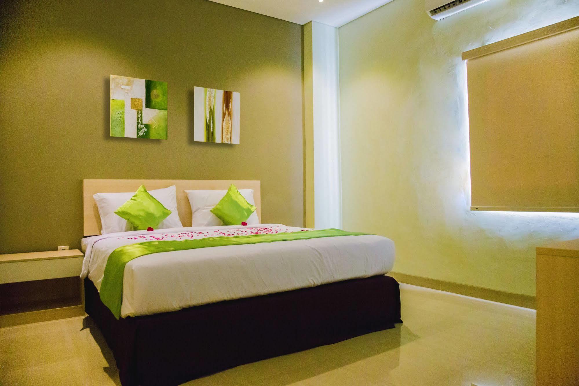 Best Inn Hotel Balikpapan Exterior photo